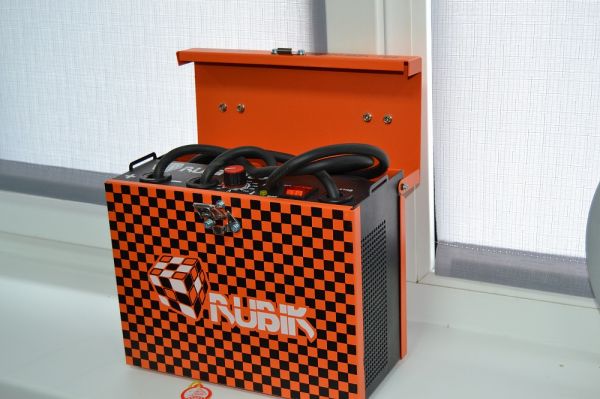 Купить Сварочный инверторный аппарат REDBO RUBIK 200 Москва
