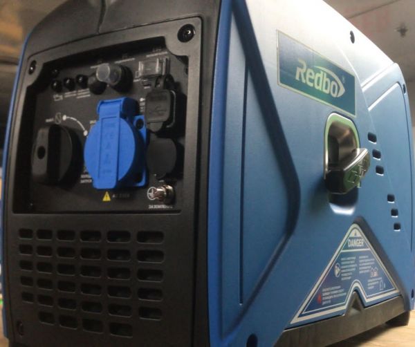 Электрогенератор бензиновый инверторный Redbo QIG-1200Q