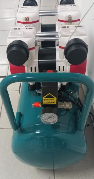 Компрессор безмасляный Moller AC 550/060