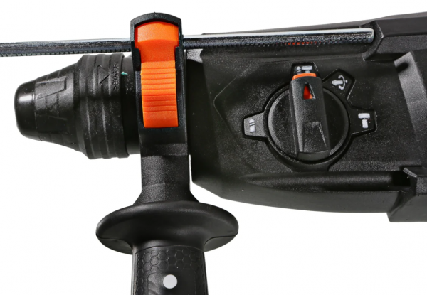 Перфоратор Sturm SDS Plus ! RH2526BR